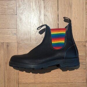 Rainbow Blundstone boots (size 6.5 UK)